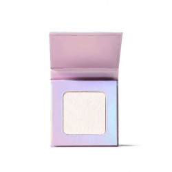 EVERYBODY LONDON Julia Żugaj rozświetlacz